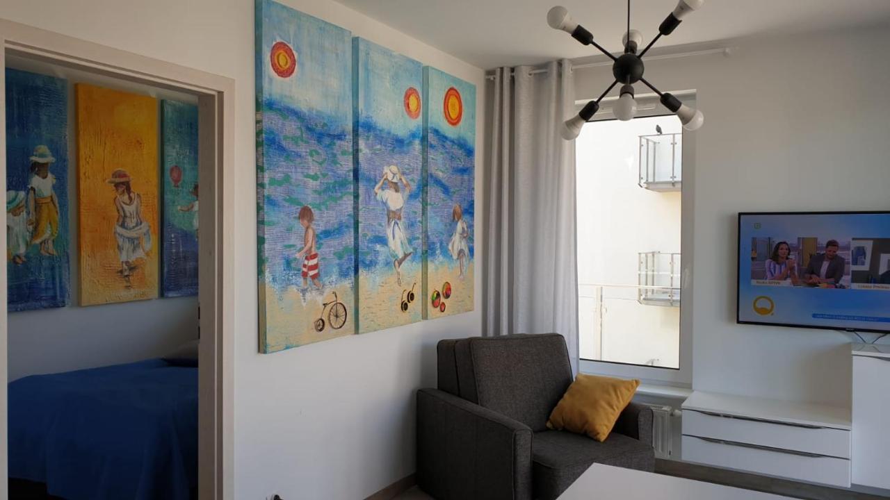 Impresja 42 Apartament Z Garazem Kolberg Exterior foto