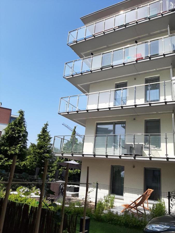 Impresja 42 Apartament Z Garazem Kolberg Exterior foto