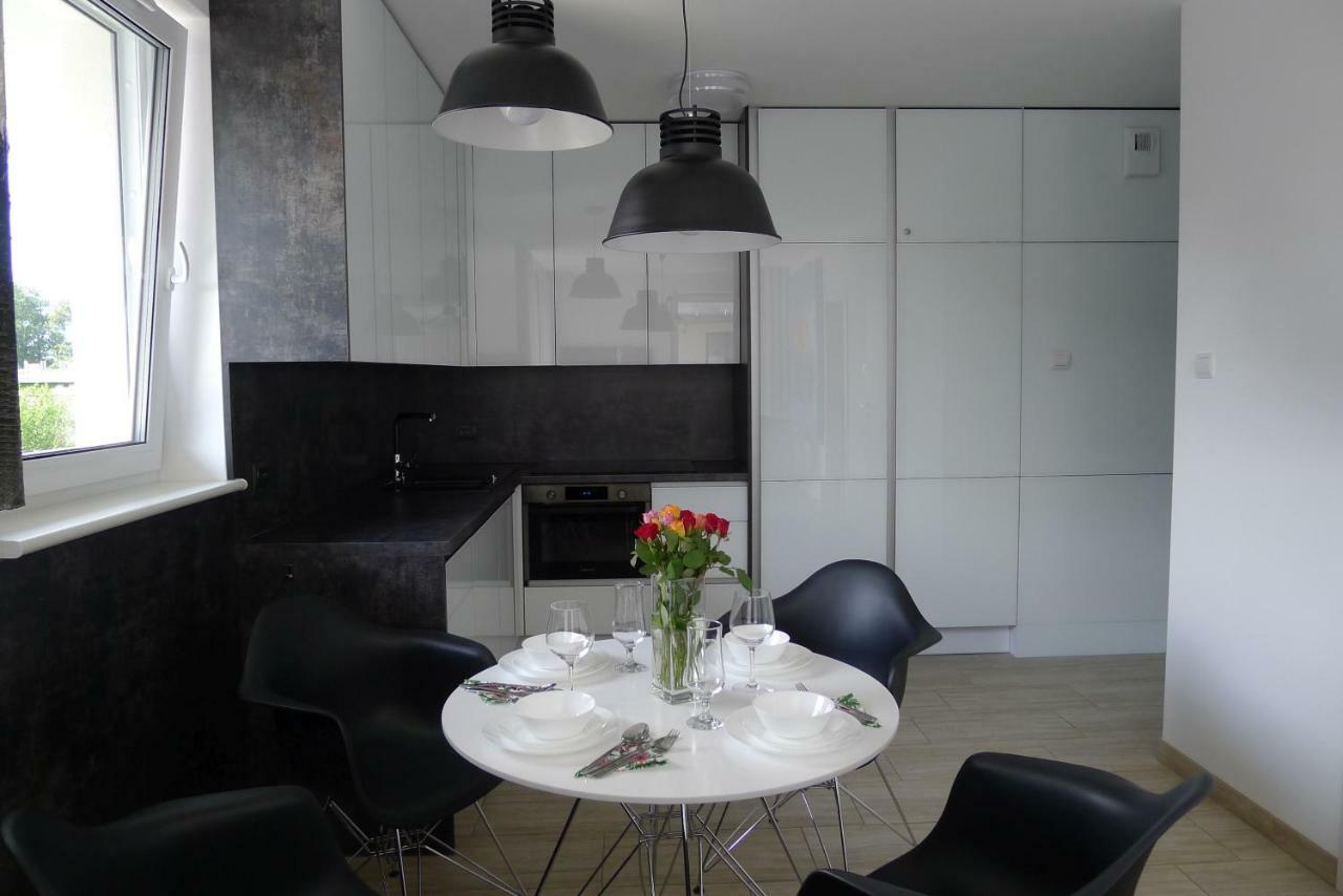 Impresja 42 Apartament Z Garazem Kolberg Exterior foto