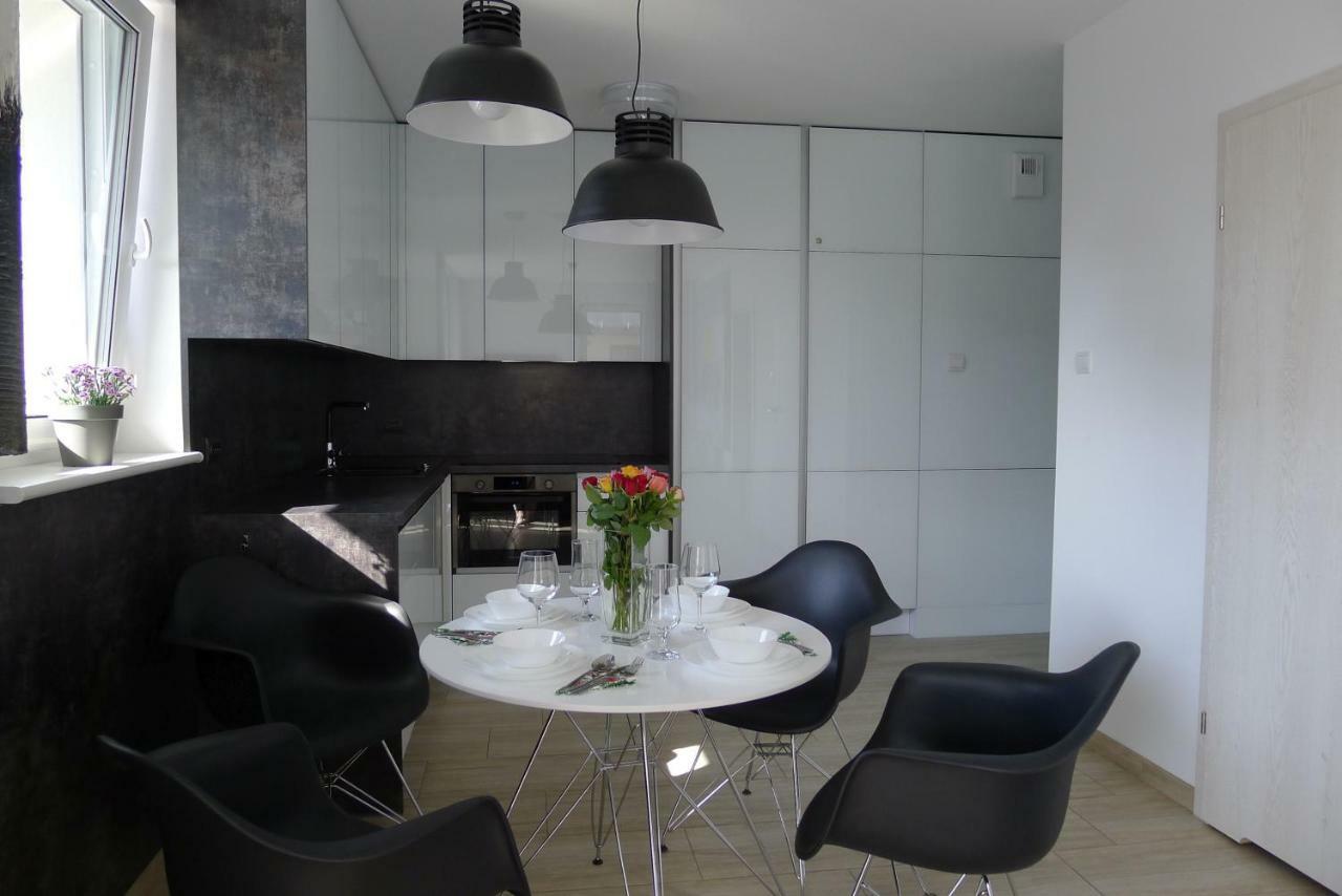 Impresja 42 Apartament Z Garazem Kolberg Exterior foto