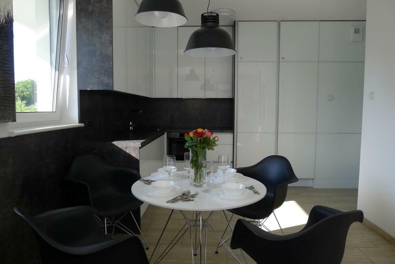 Impresja 42 Apartament Z Garazem Kolberg Exterior foto