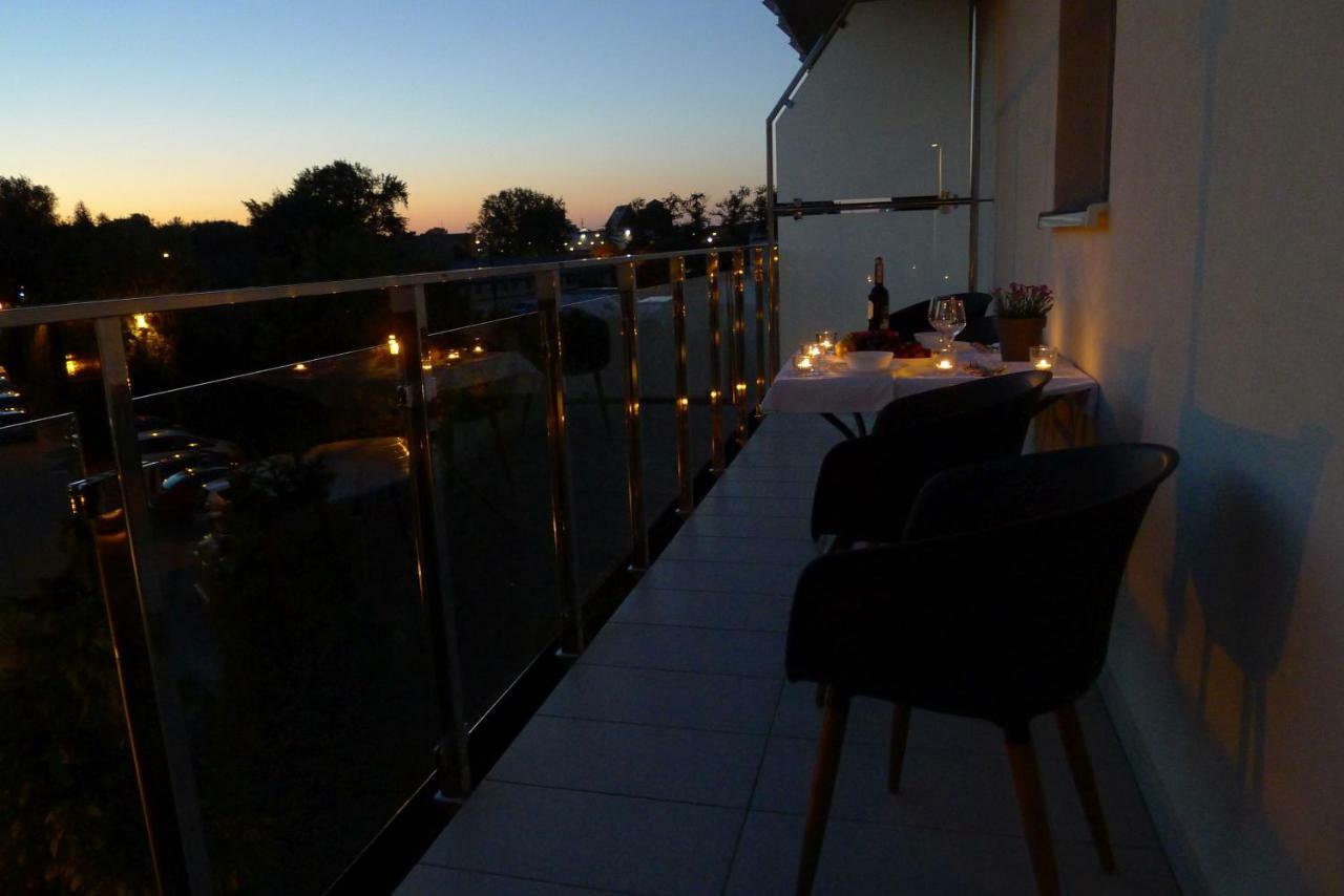 Impresja 42 Apartament Z Garazem Kolberg Exterior foto
