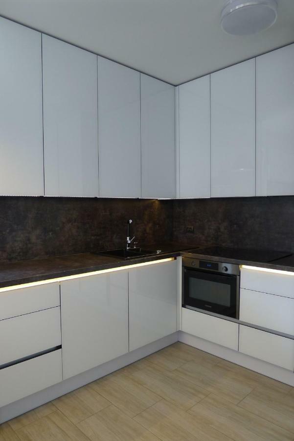 Impresja 42 Apartament Z Garazem Kolberg Exterior foto