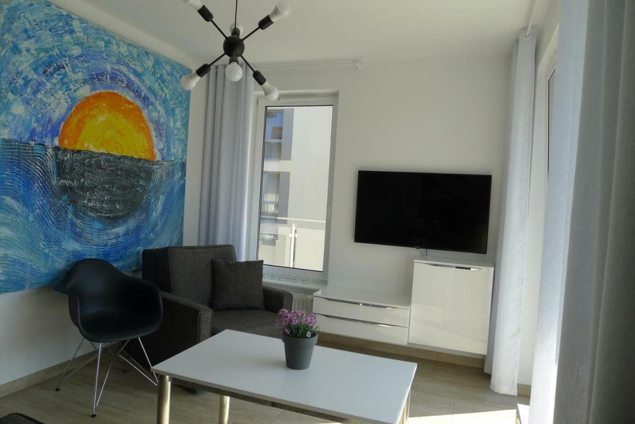 Impresja 42 Apartament Z Garazem Kolberg Exterior foto